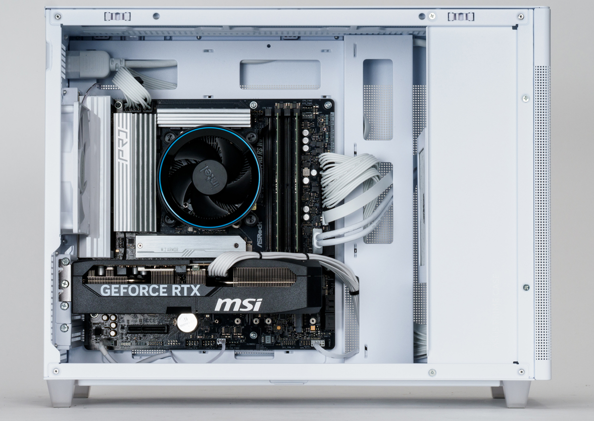 設置場所に困るなら、コンパクトケースにRTX 5070搭載でWQHDまでなら