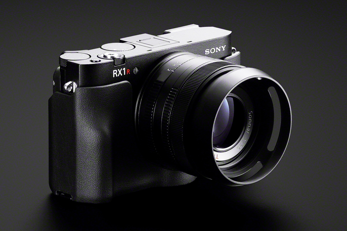 【週末セール】sony α7RⅤ 6100万画素 ソニーがαの最新技術を全力投入した6100万画素のコンパクト