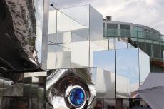 万博会場の中でもピカピカヌルヌルの外観で注目のパビリオン「null2