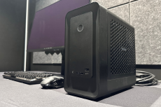 小型こそロマン！Core Ultra 7 265＋RTX 5070搭載の究極ミニPC