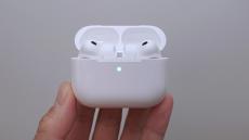 実機を触ってわかった！ AirPods Pro 3の装着感とノイキャンがもたらす