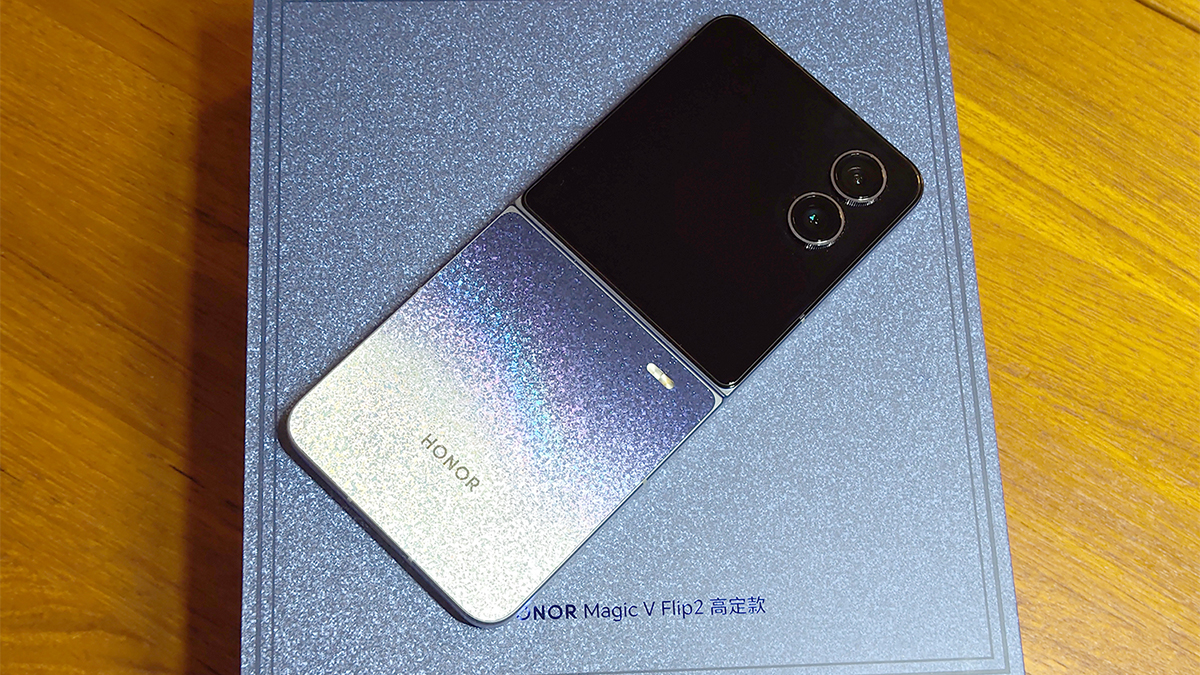 自分で修理できるスマホやジミーチュウコラボなどドイツで見つけた気に