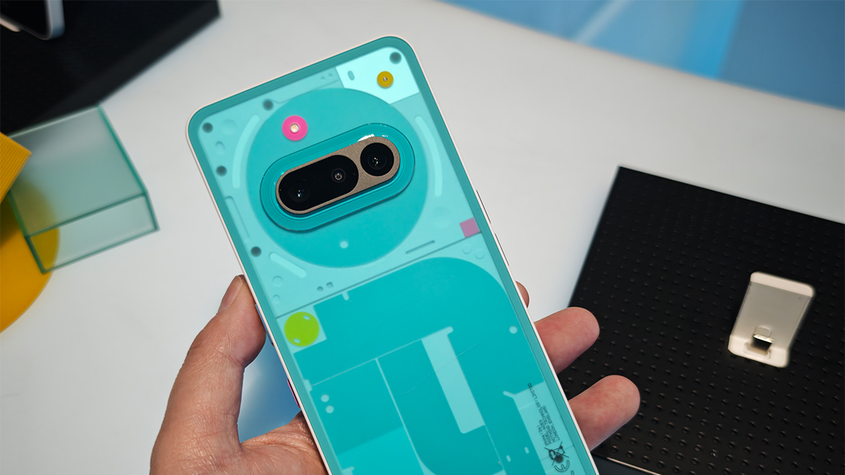 新品未使用　Nothing Phone 3a Community Edition 瞬殺で完売、Nothingの限定スマホ「Phone (3a) Community Edition」の