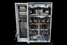 配線太さがジュース缶並み!? 800V DC供給で電力損失7～10％削減を可能にする次世代データセンターラック技術