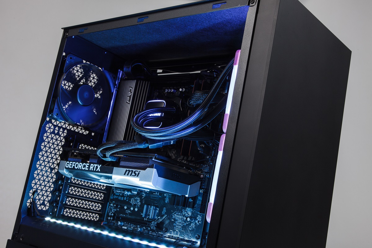 迷ったらこれ！高品質＆鉄板パーツを厳選したサイコム製ゲーミングPCは