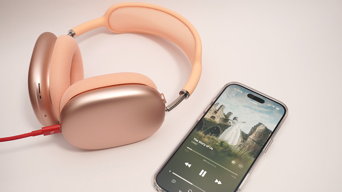 Apple H2チップ搭載で限界突破！ さらに多機能な「AirPods Max 2」実機
