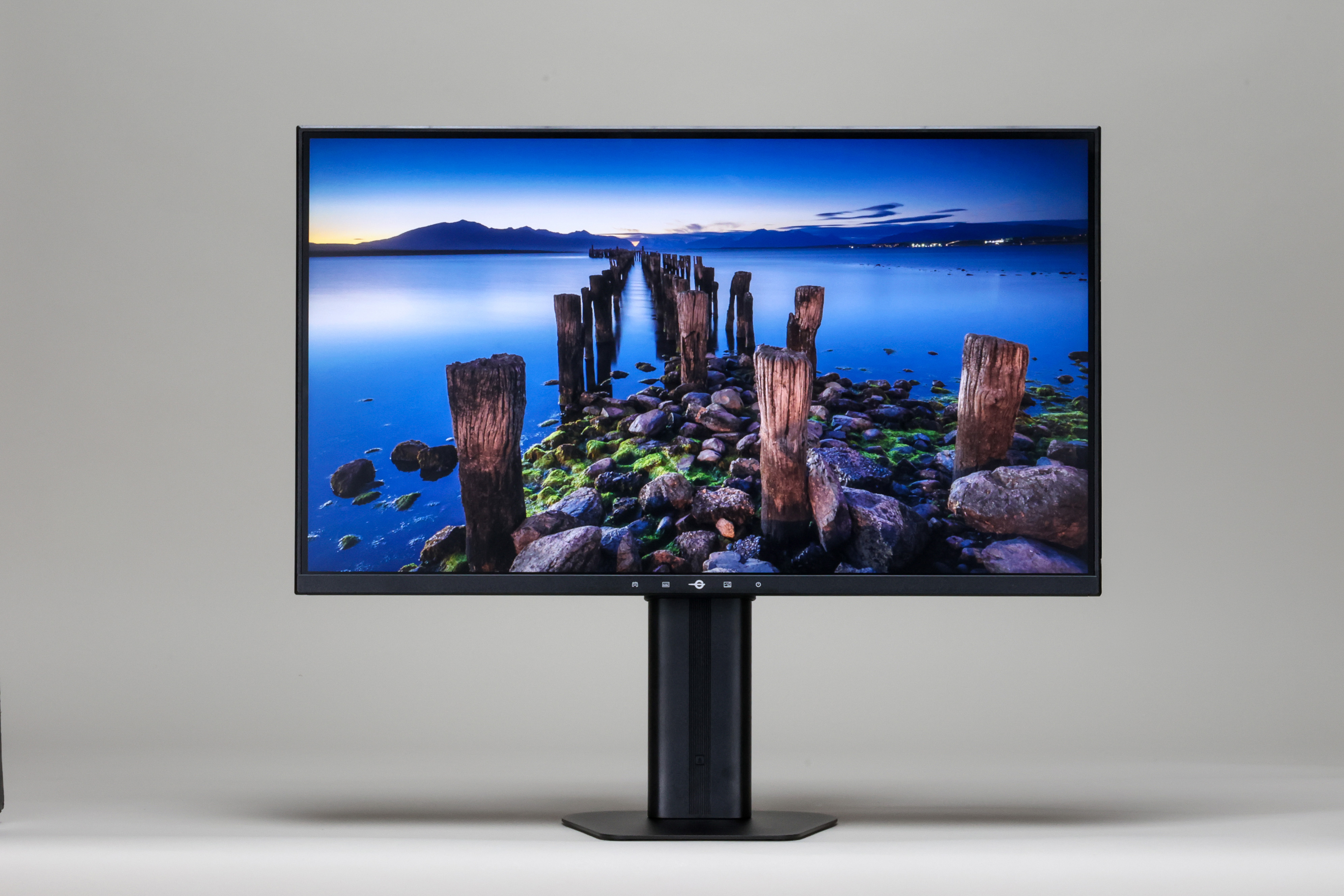 ウワサのゲーミングモニター、TITAN ARMY「KG257H PLUS」がめっちゃ