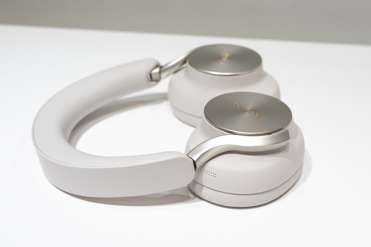 Technics、磁性流体ドライバー採用のワイヤレスヘッドホン「EAH-A1000