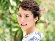 少数精鋭のコスメ5つだけでできる♡横顔美人になれる浴衣メイク