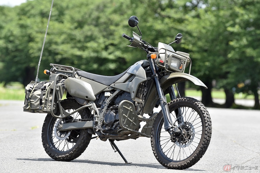 陸上自衛隊に採用されている川崎重工製「KLX250」を紐解く！｜Infoseekニュース