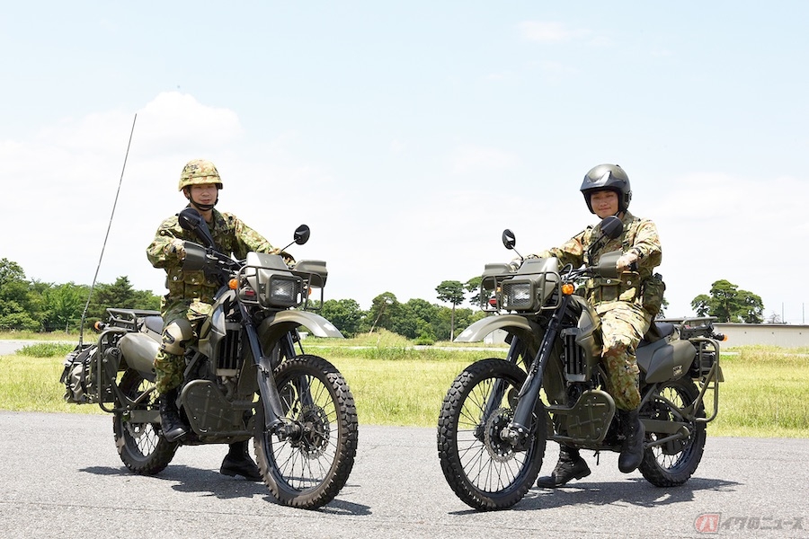 陸上自衛隊偵察隊の若き二人の隊員にバイクや自衛隊の魅力について聞いた！