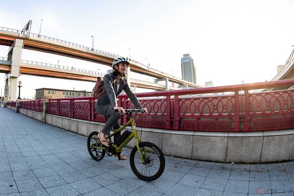 外装8段変速仕様のミニベロE-BIKE！ サイクルベースあさひがルイガノ「EASEL-E」の取り扱いを開始