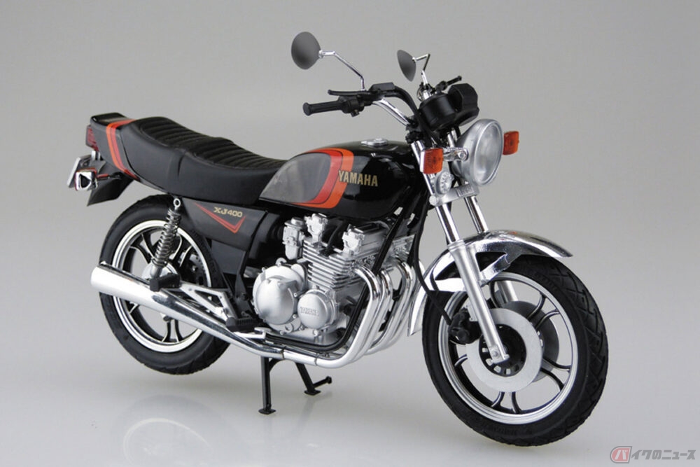 「ぺけじぇー」の呼び名でおなじみの？　1980年に登場したヤマハ「XJ400」を1／12スケールのプラモデルで再現