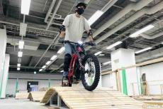 日本初!! イオン海老名SCに電動バイク専用インドアスポーツ施設「e-TRAIL PARK」が本日オープン