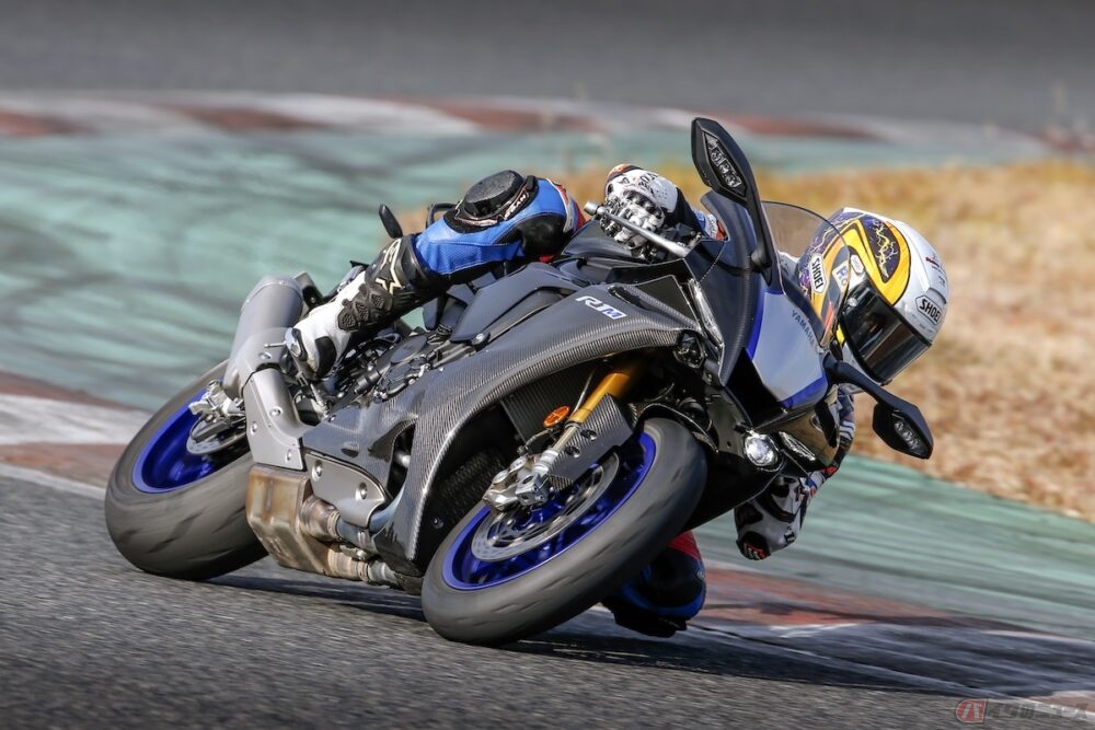 レーシングライダー石塚健の市販車インプレッション！ ヤマハ「YZF-R」シリーズを乗り比べ