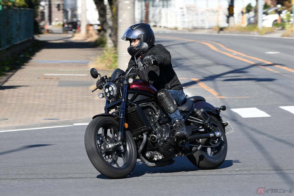 バイク移動はクルマよりも空腹を感じやすいのでは？　～木下隆之の、またがっちゃいましたVol.124～