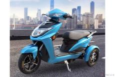 普通免許で乗れるバイクのような電動トライク リーン走行可能な「海神」登場！｜Infoseekニュース