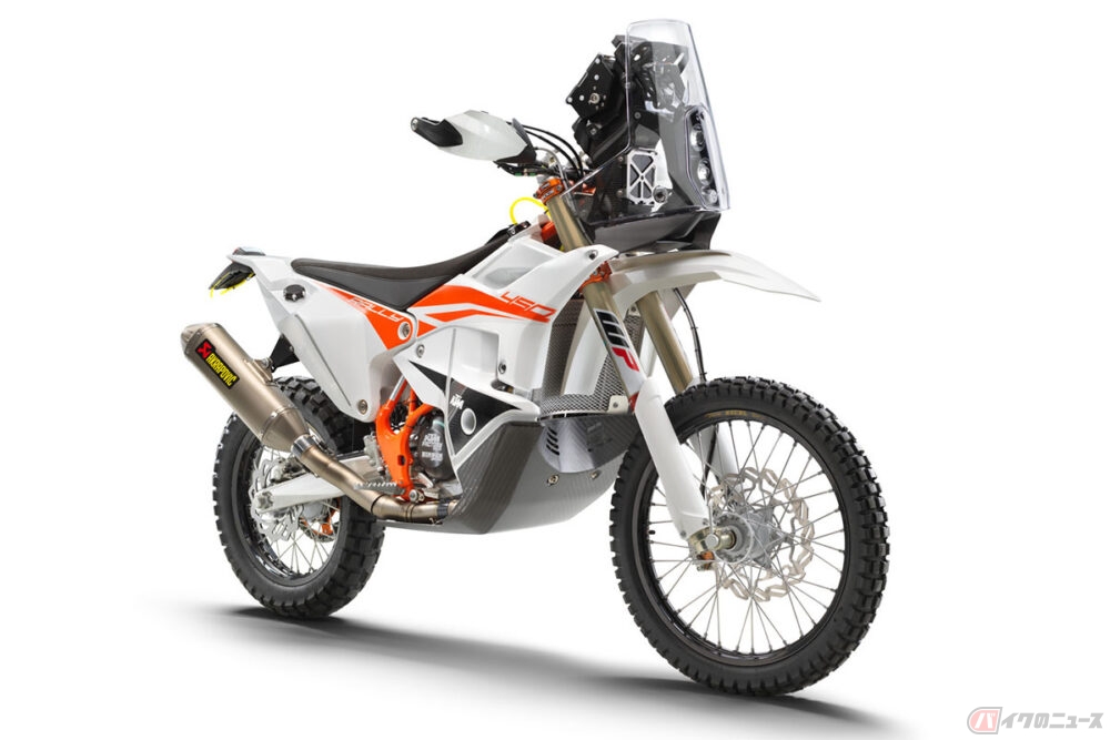 KTM「450 RALLY REPLICA」レースで得たノウハウを詰め込んだ最新高性能マシンを公開