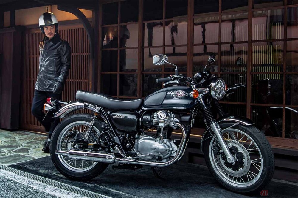 Kawasaki純正 W800 ブラックシート ストライプデザイン カワサキ「W800シリーズ」にNEWグラフィック 心を豊かにする