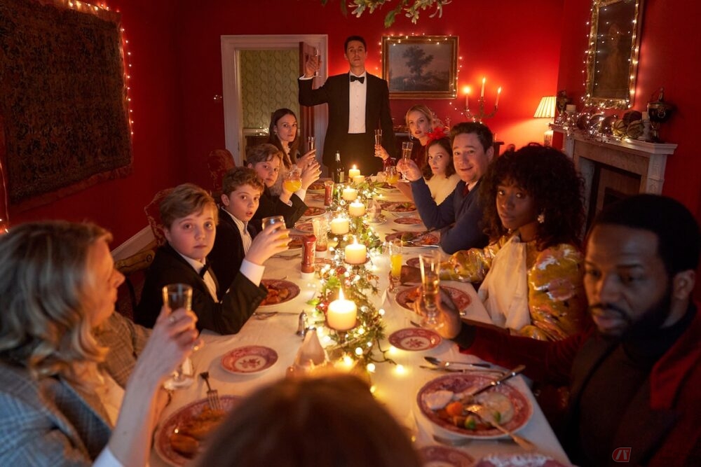 人類滅亡直前！ 地球最後のクリスマスに集った家族を描く『サイレント・ナイト』