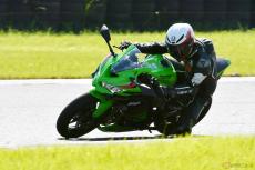 カワサキ「Ninja ZX-4R」試乗【後編】 最大のトピックはエンジン