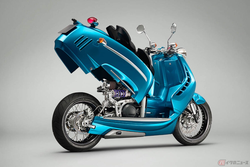 Piper Moto「J1」 KTM「690 DUKE」のパワフルンなエンジンを搭載したスーパースクーター発表