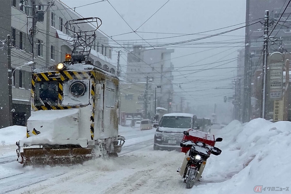 存在するの？ バイク用の冬タイヤ