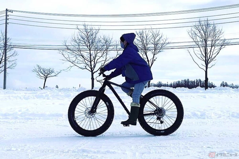 もとは雪道用？ 街で見かける極太タイヤの自転車「ファットバイク」とは｜Infoseekニュース