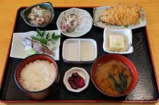 アジをいろんな味で楽しめる「あじづくし定食」に感動!!　千葉県館山市『とまや食堂』