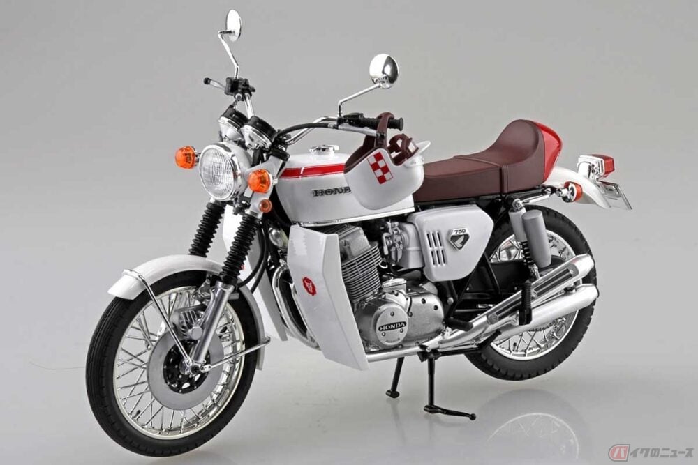 往年のバイクアクション漫画『ワイルド7』　飛葉ちゃんのバイクが1／12スケールのプラモデルで登場
