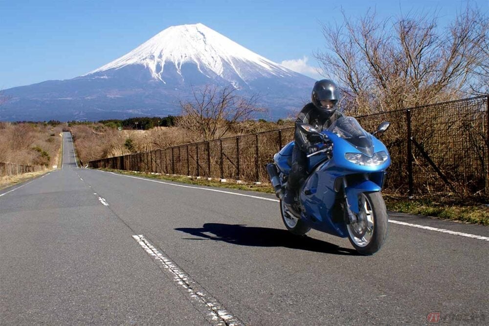 一体どうすればいい？ バイクでの走行中にフラフラしてきた際の対処法