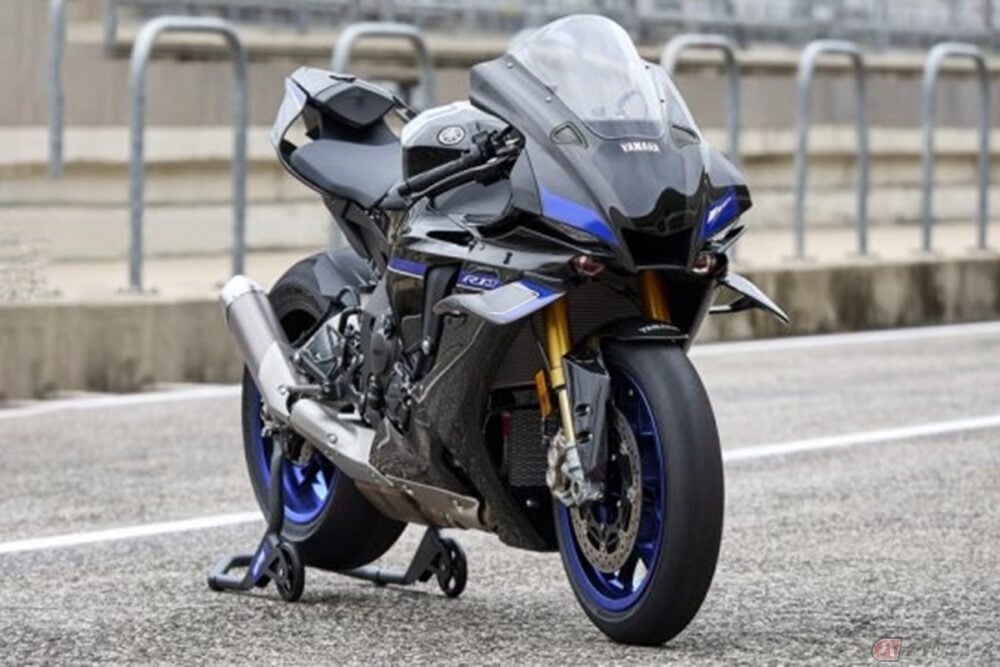 「羽」の追加でさらにスポーティに！ ヤマハ「YZF-R1／YZF-R1M」2025年モデルを米国で発表