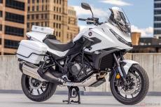 最新のホンダ「NT1100」が白バイに!? 北米で「NT1100ポリス」発表