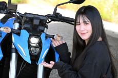 ロールキャベツバイクという称号を与えたい！ スズキの大型スポーツバイク『GSX-8S』に試乗するよ〜高梨はづきのきおくきろく。〜