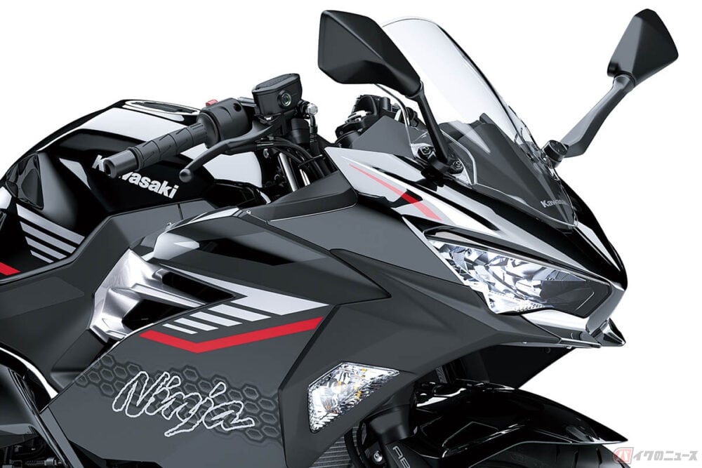 フルカウルでもユーザーフレンドリーな中型バイク!! カワサキ「Ninja