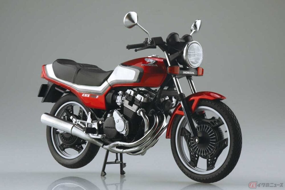 Ｎ*♡様 cbr400f cbx 飾っておきたいホンダ「CBX400F」!! 1984年に再登場したカラー