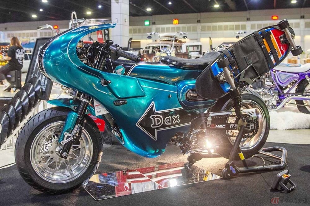かわいいだけじゃだめですか？ 胴長短足でキュートなホンダの原付