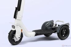 免許不要で乗れる特定原付3輪「ストリーモ」がパワーアップ 自立