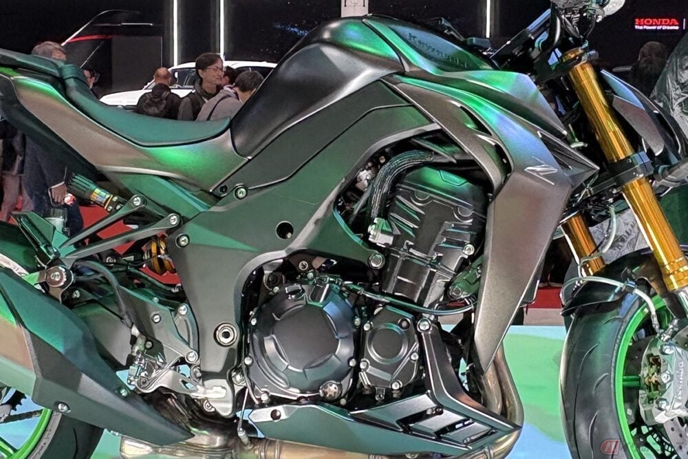 カワサキ「Z」シリーズ最大排気量の新型モデルを日本初公開 1100ccのNA