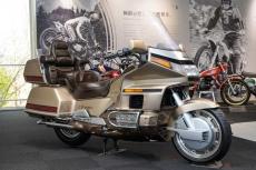 とても貴重な1:6 スケール 模型 ホンダGold Wing (GL1500) 1988 Gold Wing (GL1500)｜MODELS｜Gold Wing｜Honda