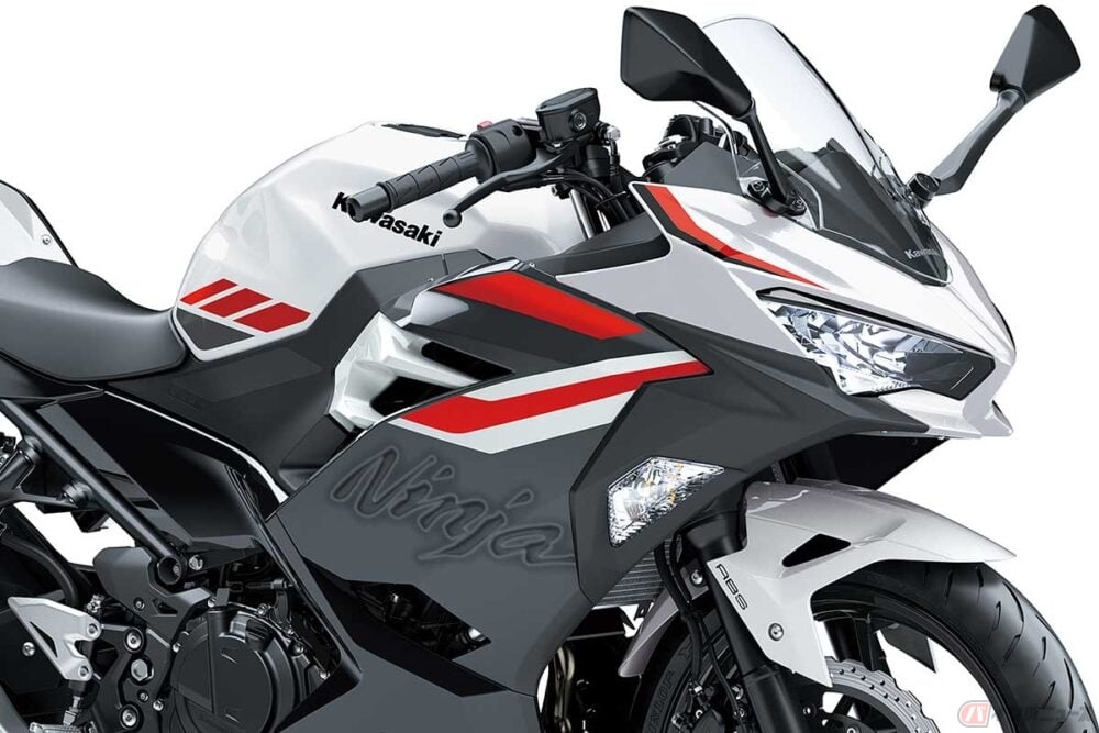 カワサキ「Ninja 400」2026年カラーに人気が集まる 入荷してもすぐ完売