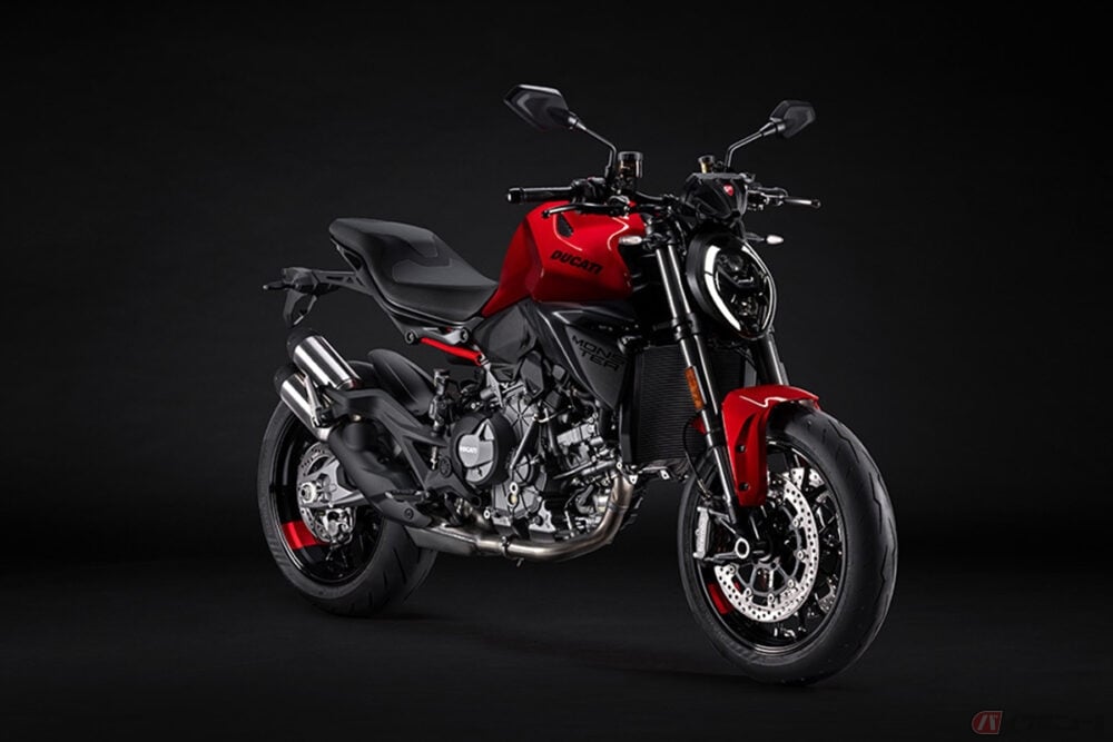 国内導入前から注目高まる!? ドゥカティ新型「モンスター」に高評価