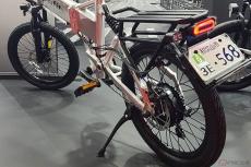原付バイクと自転車の“二刀流”!! 車両区分を“合法的”に変えられる