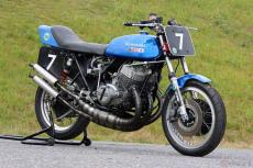 旧車はタイヤで走りが大きく変わる!!」 カワサキ「750SS