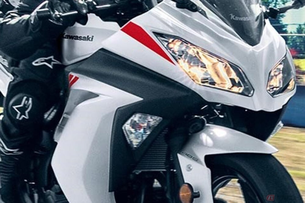 訳有 カワサキ NINJA 300 R '13 SLIP ON オーバルタイプ カワサキ「Ninja」に新たな仲間!? 「クラスを超えた堂々とした印象」を