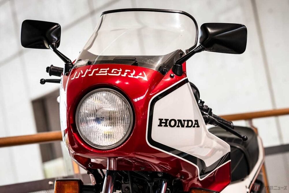 フェアリング標準装備は国内初!? ホンダ「CBX400Fインテグラ」 じつは