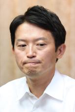 「告発者の元職員を貶めて…」斎藤元彦知事をかばった維新議員を直撃すると、“あまりにも軽い”発言が…〈ついに辞職要求〉