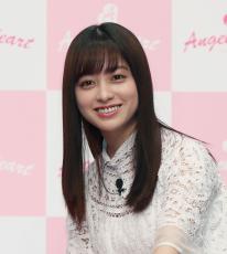 「上目遣いでそっと男の肩に触れ…」“おむすび”橋本環奈（25）と中川大志（26）深夜の“下関デート”ツーショット撮「ドーミーインにチェックイン、身長は27cm差」《写真多数》