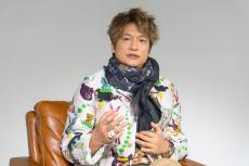 中森明菜とのコラボも話題に…香取慎吾（47）がSMAPの“裏リーダー”だったワケ「最後は慎吾ちゃんに任せれば何とかしてくれる」