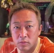 《被害額6000万》違法ギャンブルにのめり込むガーシー（58）に“うっかり大金を貸してしまった”「超イケメン2世タレント」の正体